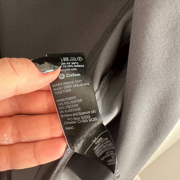 Marks & Spencer Grey Blazer 🤍 - Picture 9 of 10